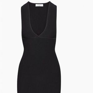 Aritzia babaton deep v dress sculpt knit